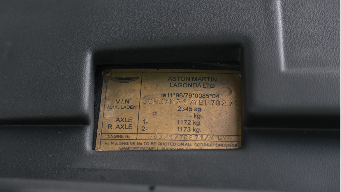 Aston Martin V600 Le Mans